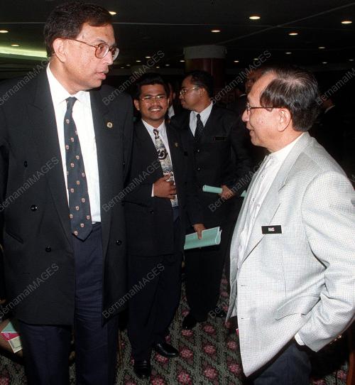 KL17-22_08_2000_DR_RAIS_YATIM_12012016