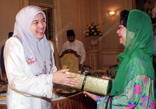 KL17-27_12_2000_AISHAH-HASMAH_15012016