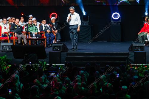 DATUK SERI MOHAMAD HASAN
