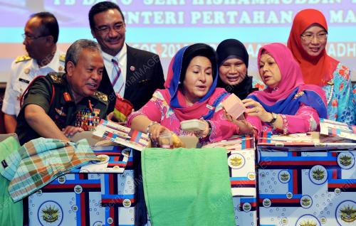 KL17_01082013_ROSMAH_ATM