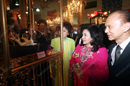 ROSMAH MANSOR