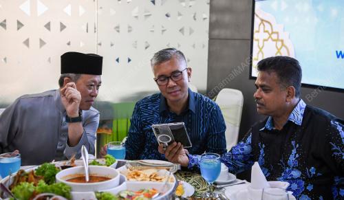 TENGKU DATUK SERI ZAFRUL ABDUL AZIZ