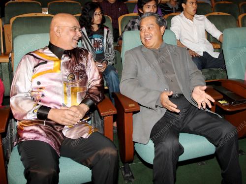 TAN SRI MUHYIDDIN MOHD YASSIN