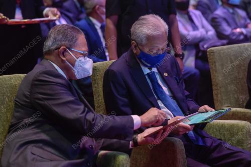 DATUK SERI ISMAIL SABRI YAAKOB