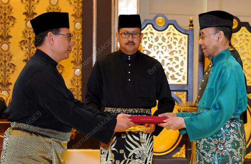 KL17_02092014_AGONG