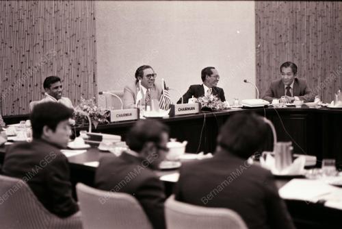 INTER-GOVERNMENT MEETING