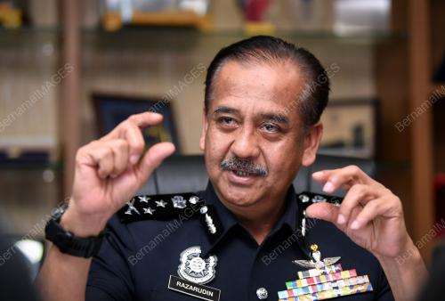 DATUK RAZARUDIN HUSAIN