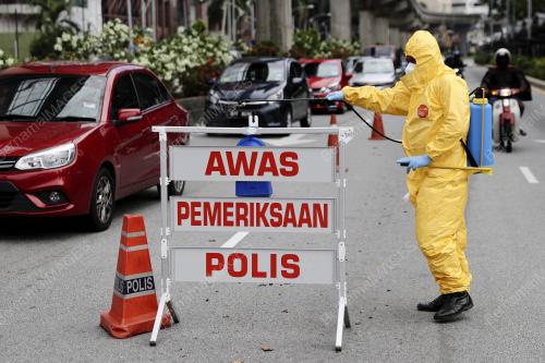 PROSES DISINFEKSI - PERINTAH KAWALAN PERGERAKAN COVID 19