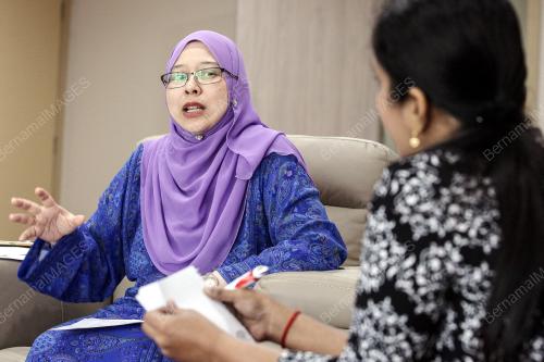 KL17_03082016_INTERVIEW_AADK