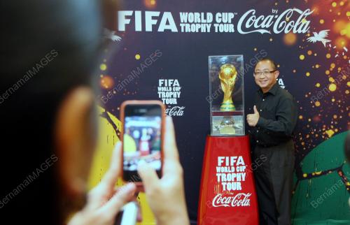 KL17_04012014_COCA_COLA