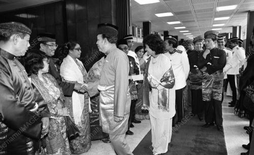 KL17_04022015_PENGURNIAN_BINTANG