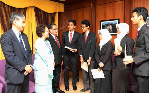 KL17_04022016_UM