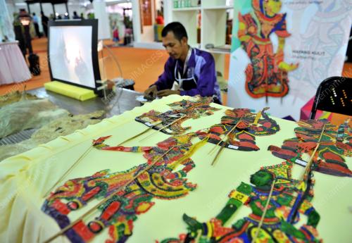 KL17_04032013_WAYANG_KULIT
