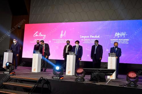 KHAIRY JAMALUDDIN