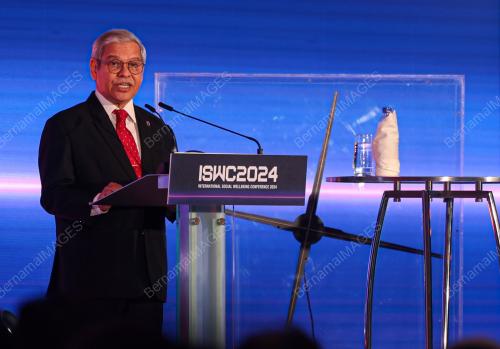 TAN SRI AHMAD BADRI MOHD ZAHIR