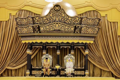 AL-SULTAN ABDULLAH RI'AYATUDDIN AL-MUSTAFA BILLAH SHAH