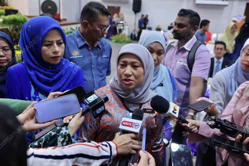 DATUK SERI NANCY SHUKRI