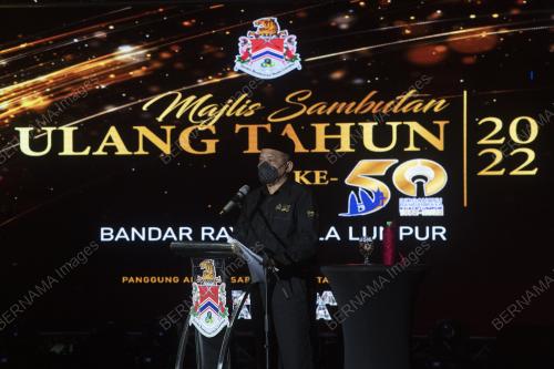 DATUK SERI ISMAIL SABRI YAAKOB