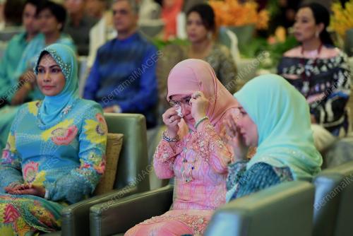 KL17_05082018_AZIZAH