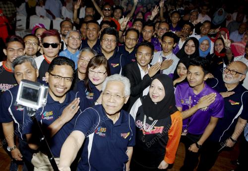 KL17_05092015_KARNIVAL