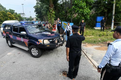 KL17_05102018_KUBUR_BN201810070178