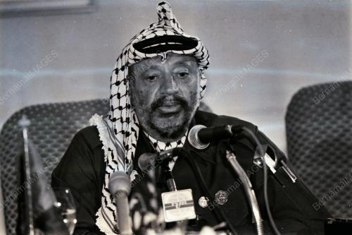 SIDANG AKHBAR YASSER ARAFAT