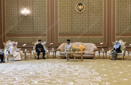 KL17_06052019_AGONG_BN201905038733