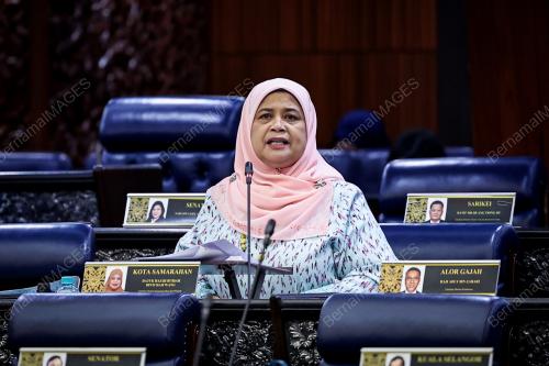 DATUK RUBIAH AWANG