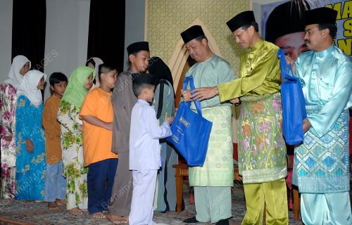 MAHYUDDIN YASSIN