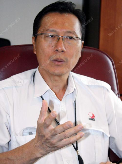 DR IR NEHEMIAH LEE