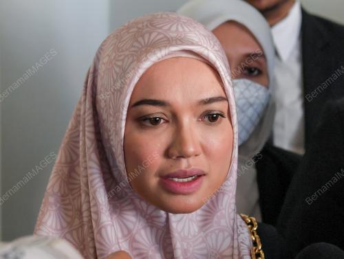 PUTERI SARAH LIYANA MEGAT KAMARUDDIN