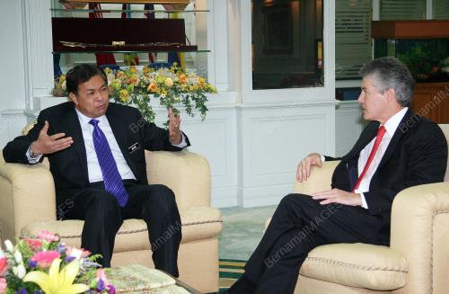 AHMAD ZAHID HAMIDI