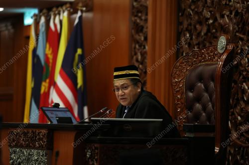 DATUK NUR JAZLAN MOHAMED