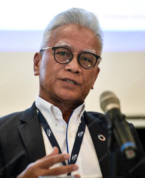 TAN SRI ESA MOHAMED