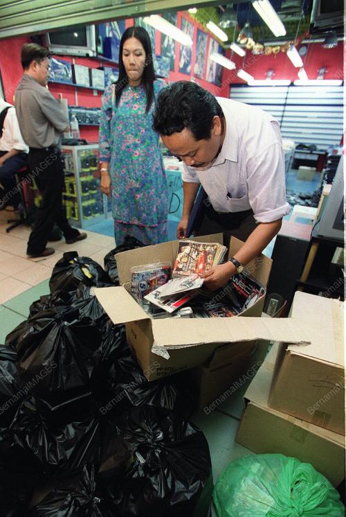 RAMPAS VCD CETAK ROMPAK