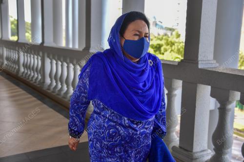 DATIN SERI ROSMAH MANSOR