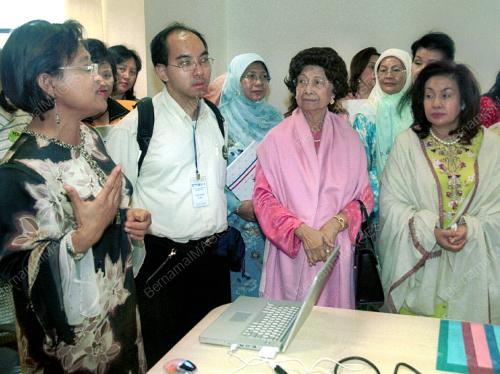 ROSMAH MANSOR