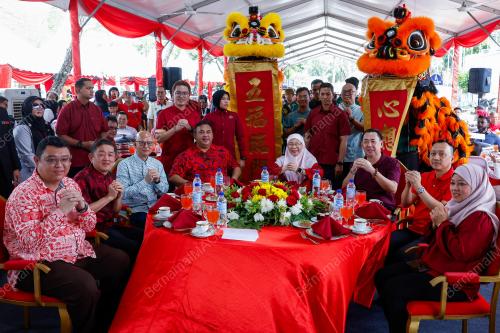 DATUK SERI DR WAN AZIZAH WAN ISMAIL