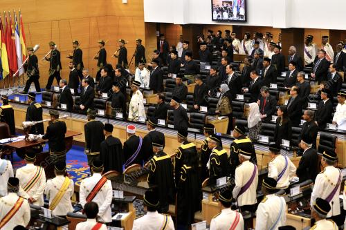 KL17_09032015_AGONG_PARLIMEN