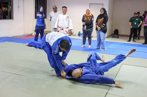 LAWATAN CHEF DE MISSION KE VENUE LATIHAN ATLET PARA JUDO NEGARA