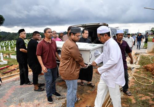 ALLAHYARHAM TAN SRI MUSA MOHAMAD
