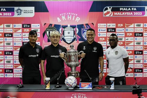 SIDANG MEDIA FINAL PIALA FA