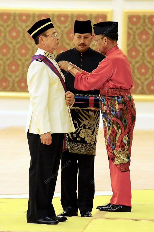 KL17_09122014_AGONG_PINGAT