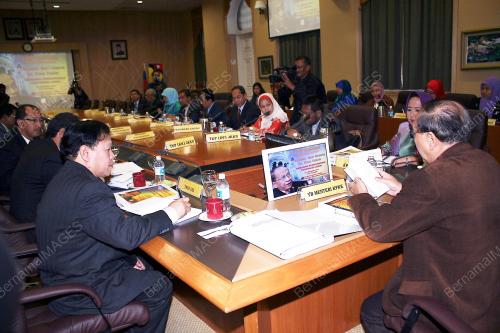RAIS YATIM