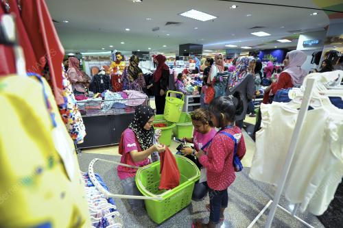 KL17_10062017_PERSIAPAN_RAYA