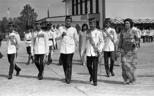 KL17_10092015_KADET_AGONG