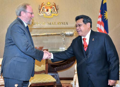 TAN SRI PANDIKAR AMIN MULIA