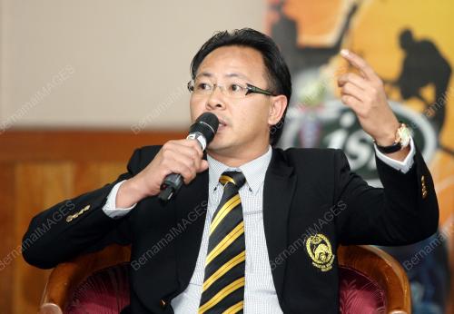 DATUK ONG KIM SWEE