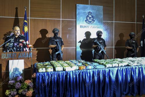 KL17_11052017_NARKO_BN201710053051