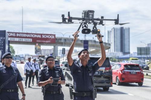 OPS LALULINTAS LEBUHRAYA PERSEKUTUAN